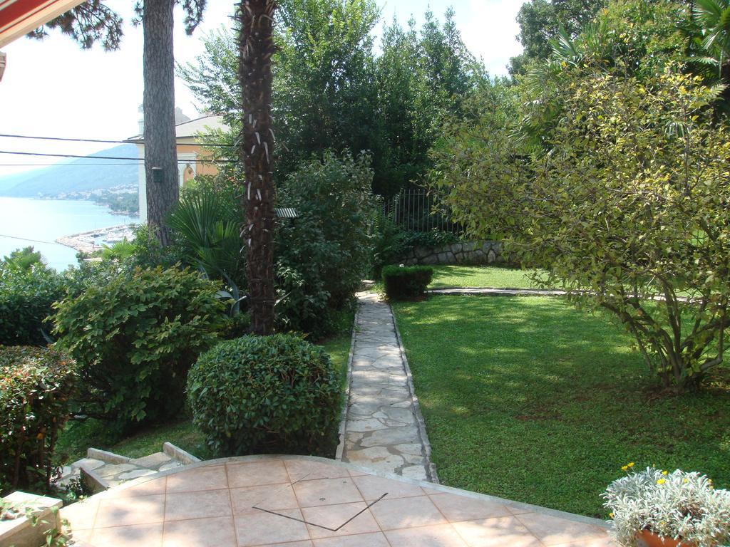 Apartment Leon And Leona Opatija Pokoj fotografie